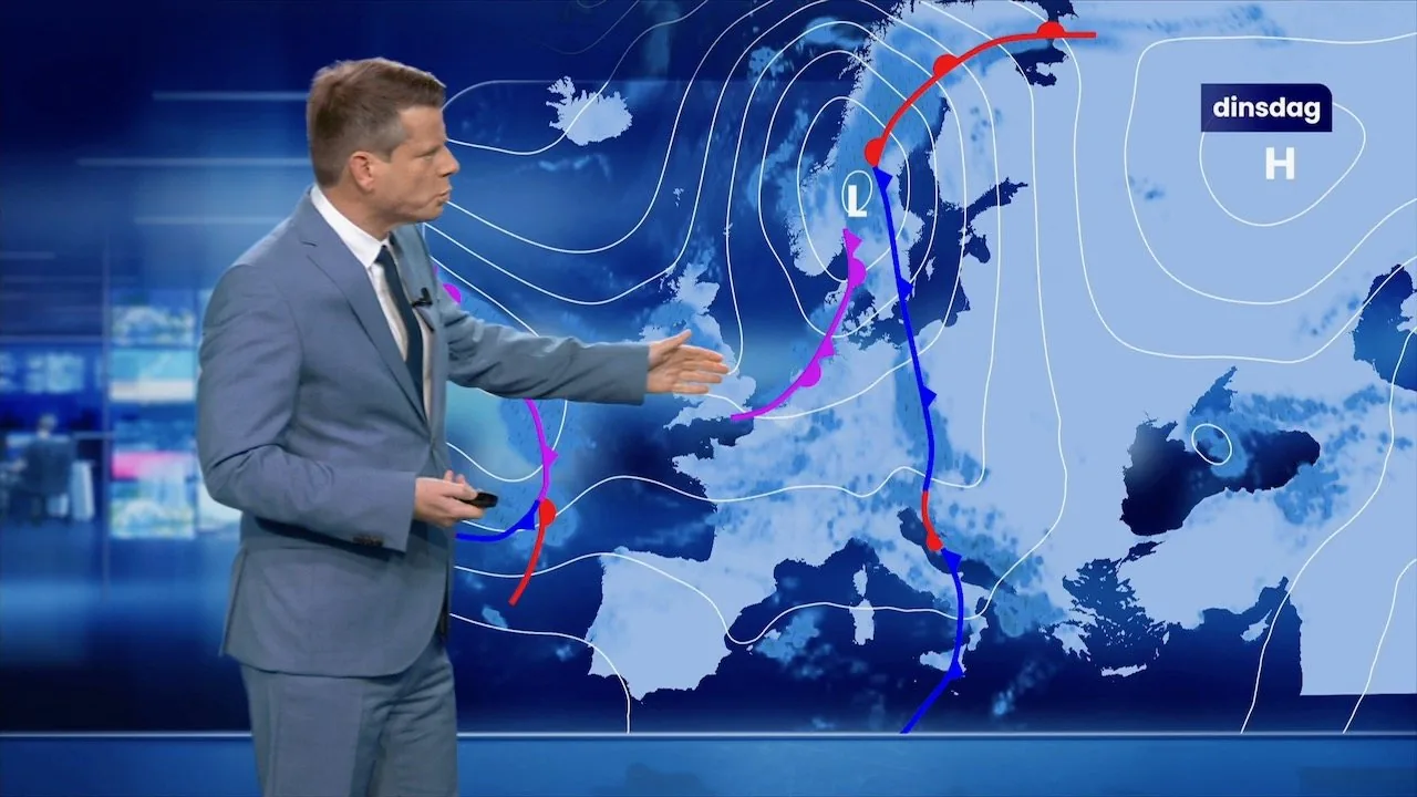 VTM weather presenter in front of a TriVis pressure map of Europe